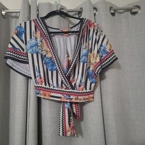 Flying Tomato Crop Top Medium